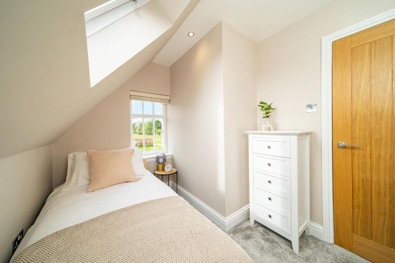 Robins Nest Cottage Blairgowrie and Rattray Exteriör bild