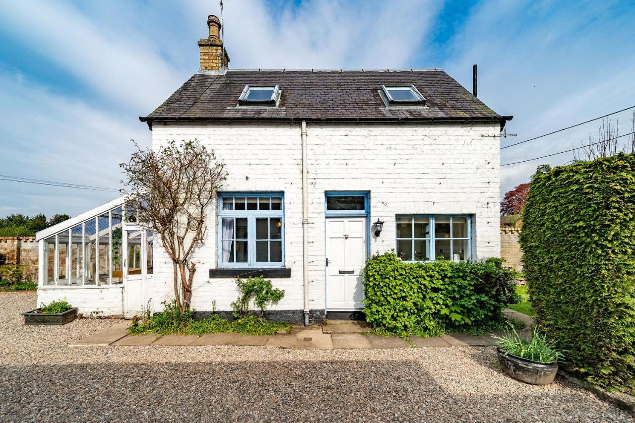 Robins Nest Cottage Blairgowrie and Rattray Exteriör bild